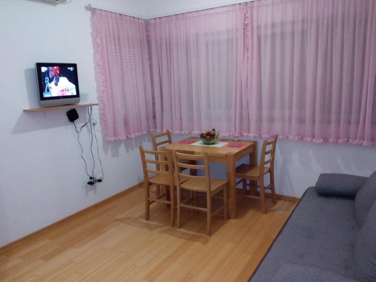 Apartment Bambino Kaštela エクステリア 写真